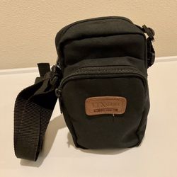 Camera Case with Shoulder Strap by Tamrac