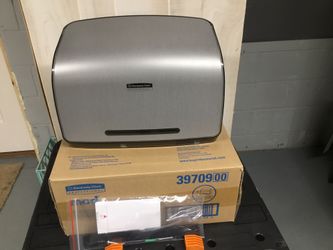 TOILET TISSUE DISPENSER