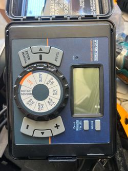 Hydro-Rain HRL-100 LED Landscape Lighting Controller / Transformer - Used