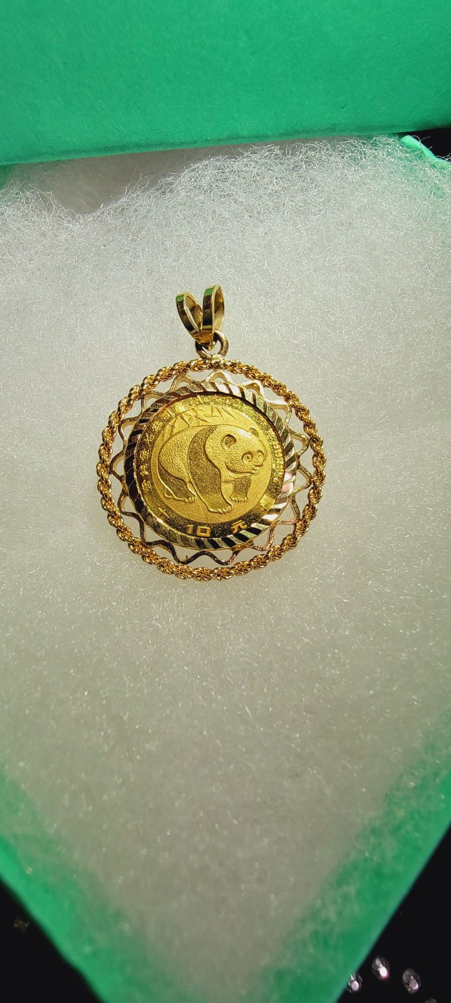 1983 Au 1 / 10 oz, 24K REAL PURE SOLID GOLD PANDA COIN CHINA 10 YUAN and 14K YELLOW GOLD AROUND IN PENDANT 