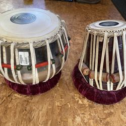 Tabla Set