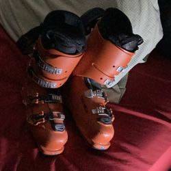 I Believe Snowboard Boots 