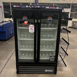 Double Door Soda Beverage Cooler 