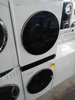 LG ThinQ front load washer and gas dryer laundry center - Free delivery