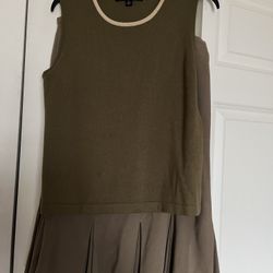 It’s Very Nice Two Pieces, A Skirt And A Blouse in  Size L The Color Is Olive Green Made By KASPER Both For $25 Total 