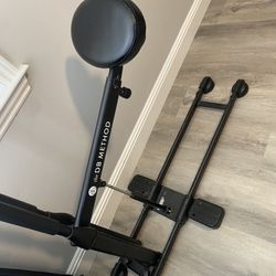 DB Method Squat Machine 