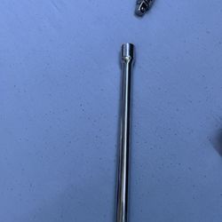 Husky 10 inch L X 1/2