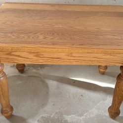 Oak Side Table 28W x 20L x 20H