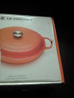 Le Creuset Signature Enameled cast iron Braiser in the iconic color flame