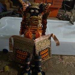 Summarize Armor Doll