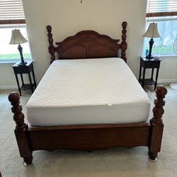 Designer Queen Size Bedroom Set