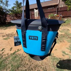 YETI Hopper M15 Soft Cooler