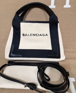 Handbag