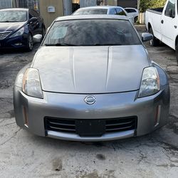 2004 Nissan 350z