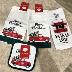 New Christmas Kitchen Towels and Pot Holder