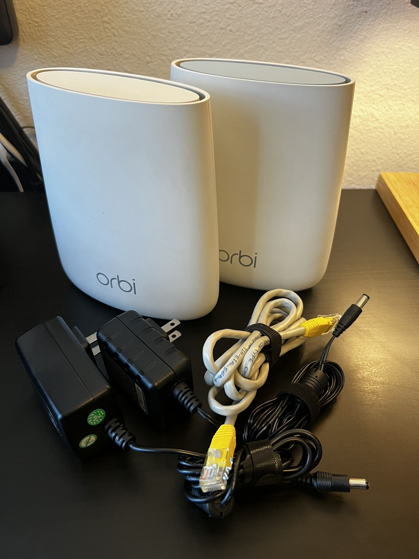 Netgear Orbi Mesh Router (set of 2)