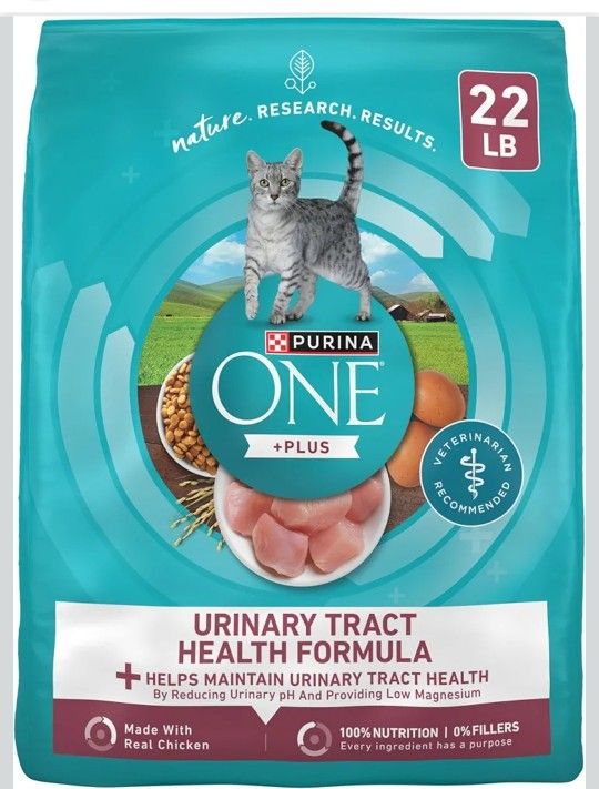 Purina One High Proteins Dry Cat Food. 22ln