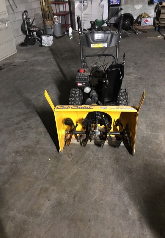 Snow blower