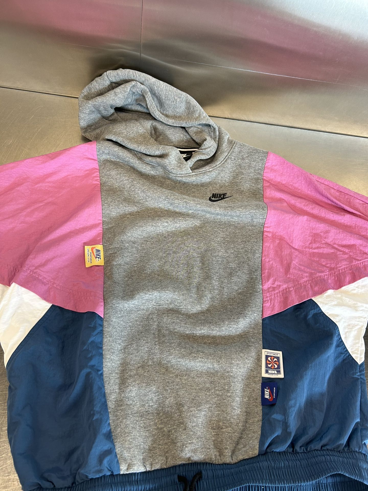 Nike Women’s Pink Grey Blue Sportswear Long Sleeve Pullover Hoodie - XS