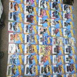 Hot Wheels 62 Pieces 
