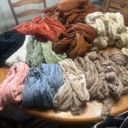 Set Of 40 Table Runners 