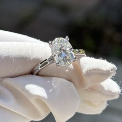 NEW Certified 2.5ct Oval cut moissanite D VVS1 S925 sterling silver engagement ring in size 