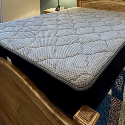 Brand New Queen Mattress ************