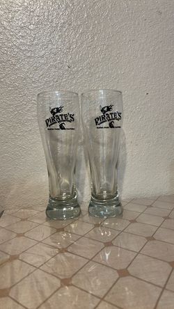 Pirates dinner adventure souvenir glasses