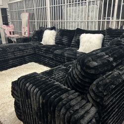 Brand New Comfy Super Plush Xl Corduroy Sectional 