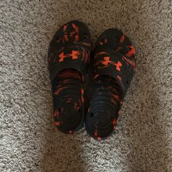Under Armor Slides Size 11