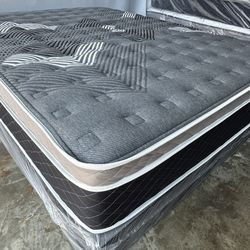 King Oasis Thermal Comfort Europillow Top 12inch Mattress And Boxspring!!