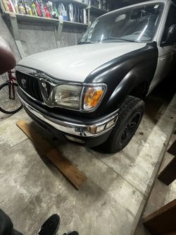1st Gen Toyota Tacoma Driver Left Fender