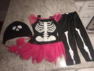Girl's Costume 