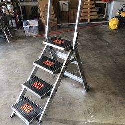 4 Foot Ladder