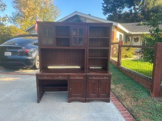 Desk with shelving