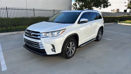 2017 Toyota Highlander