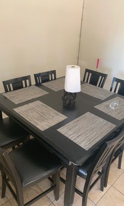 Black kitchen table