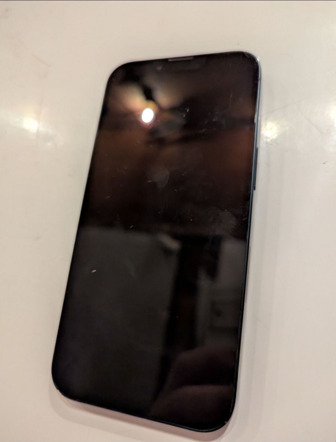 Black IPhone 13