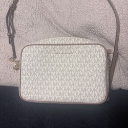 Michael Kors Crossbody