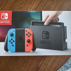 Nintendo Switch - Great Conditions - 3 Complete Controllers (6 Joy-cons)