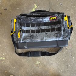 Lew’s Fishing Bag