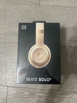 Beats Solo 3 headphones NEW