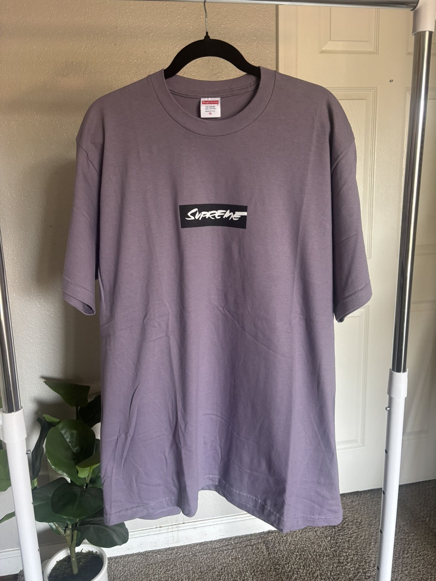 Supreme Futura Box Logo
