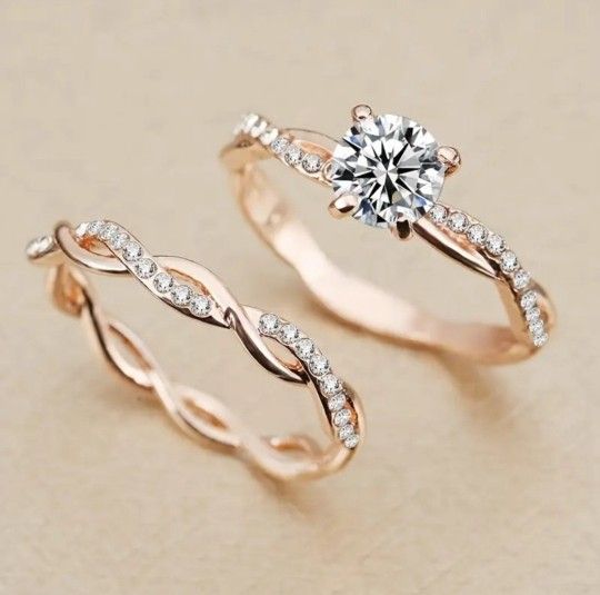 Twisted Double Round Trendy Pure