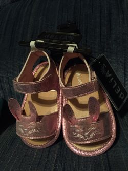 Delia’s Pink Bunny Size 3 (6-9 Months) Sandals