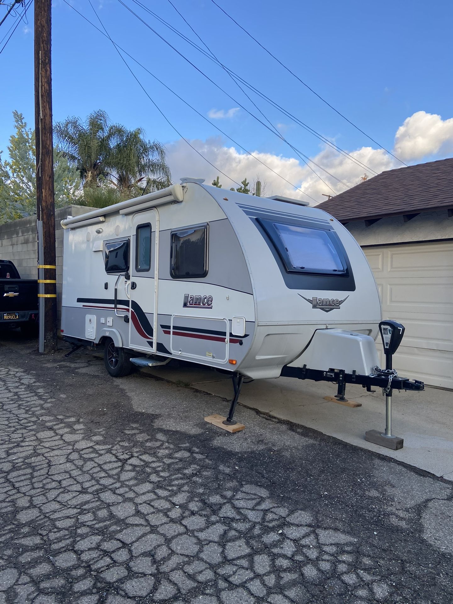 Lance Travel Trailer Ultra Light Edition 1575 Model