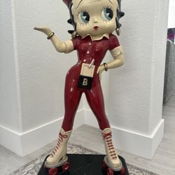 Betty Boop Waitress Skating 3ft Statue. 