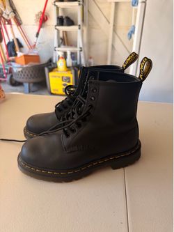 doc marten boots