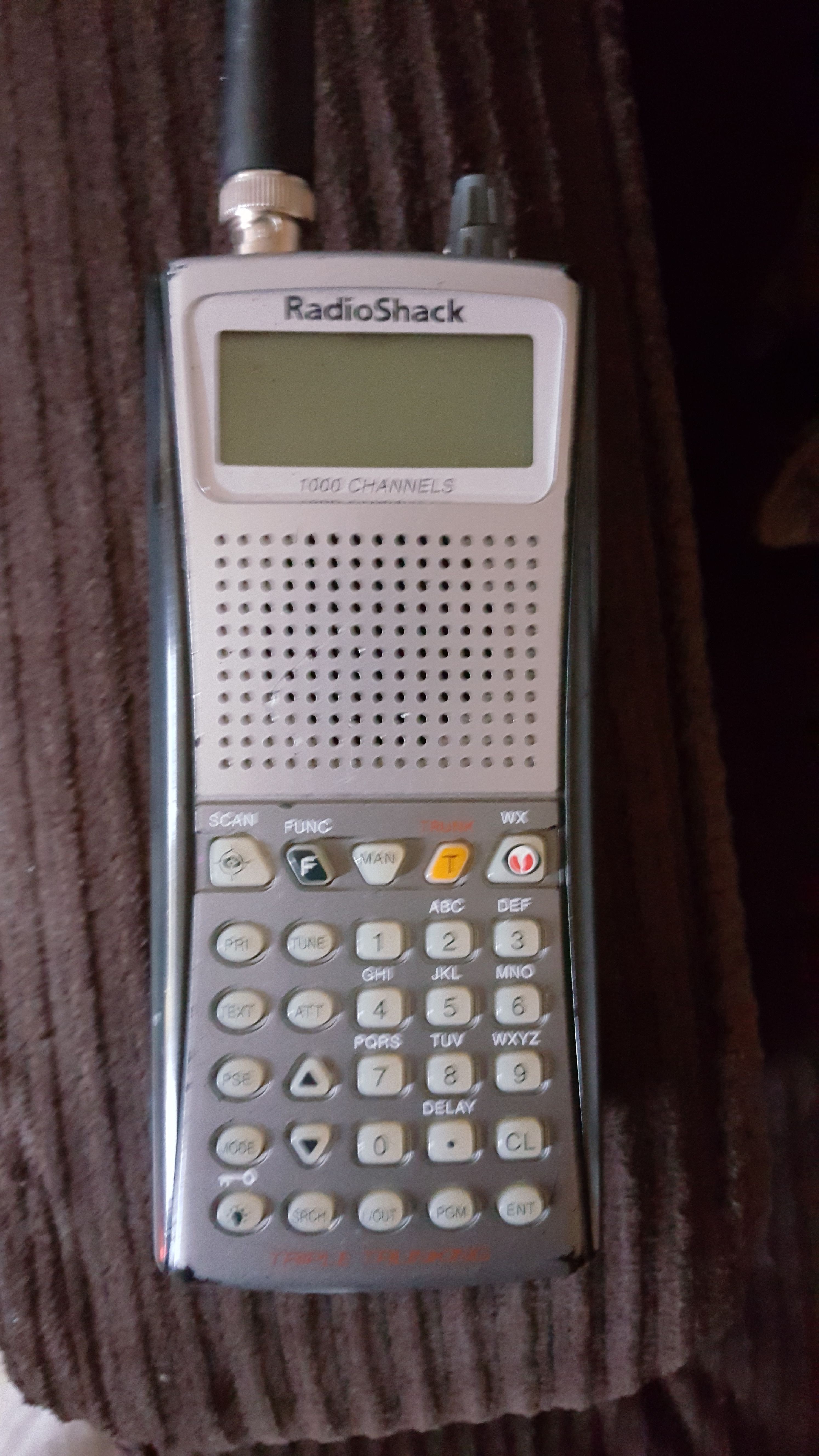Radio Shack PRO-97 1000-Channel Triple Trunking Scanner