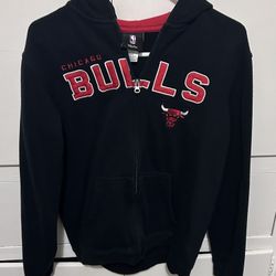 Chicago Bulls Size BOYS XL 18/20 Zippered Hoodie 